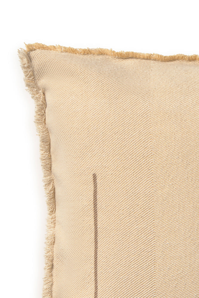 Cushion Vertical – Natural Lines