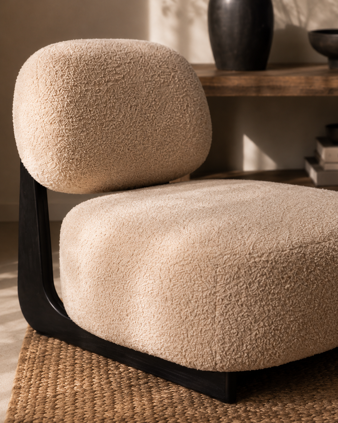 NOMA Lounge Chair