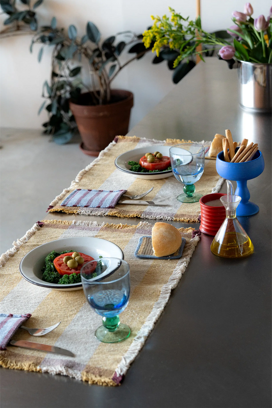 SAÏA Honey Placemat Set
(Pack of 2 with Cutlery Pocket)