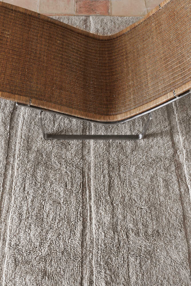 Sheep of the World Wool Rug – Grey